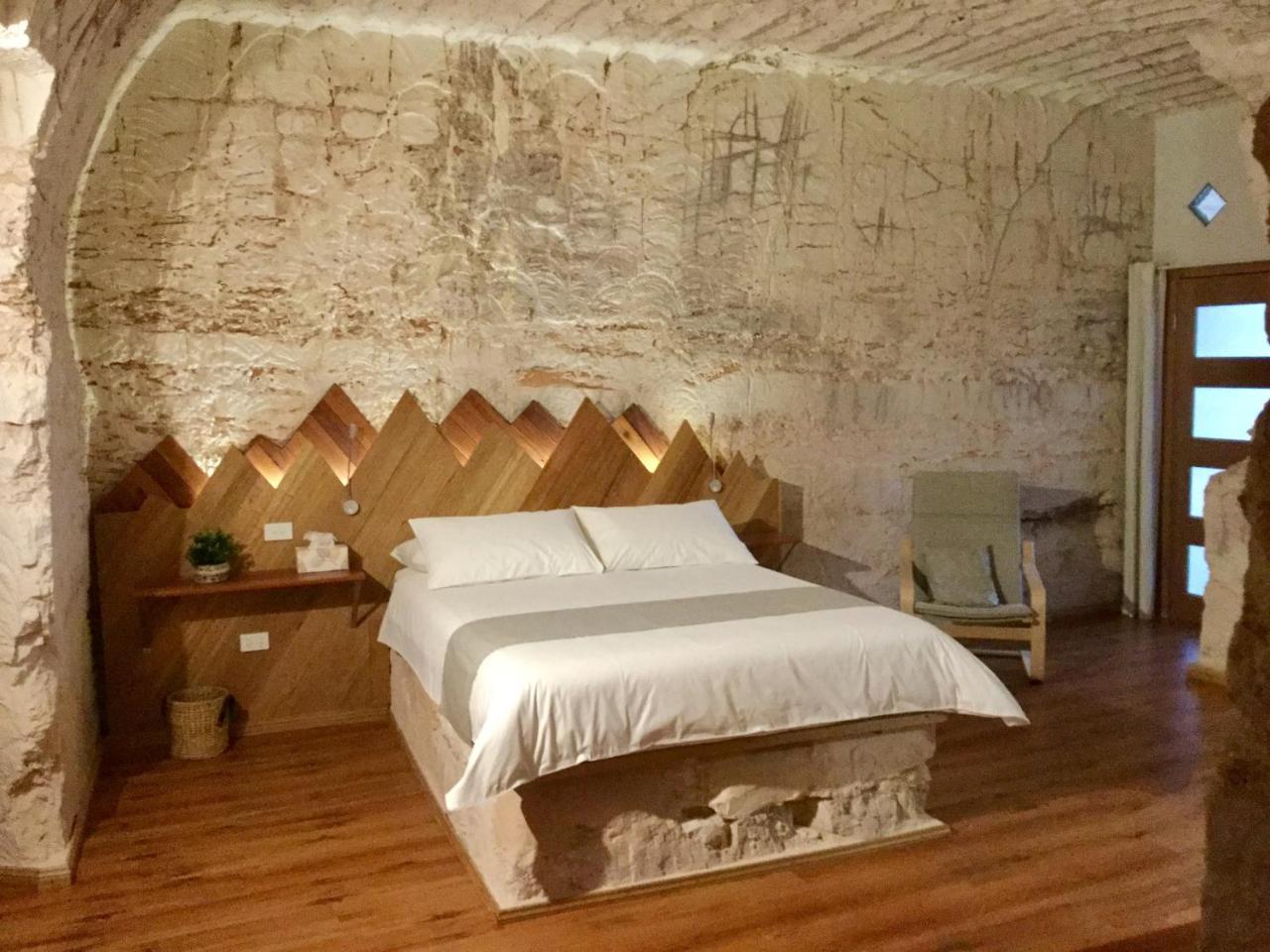 Dug Out B&B Coober Pedy Exterior foto